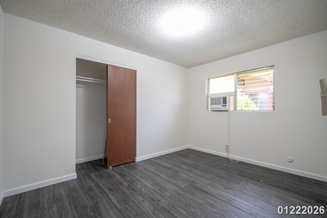 Building Photo - 94-707-707 Kamalo St