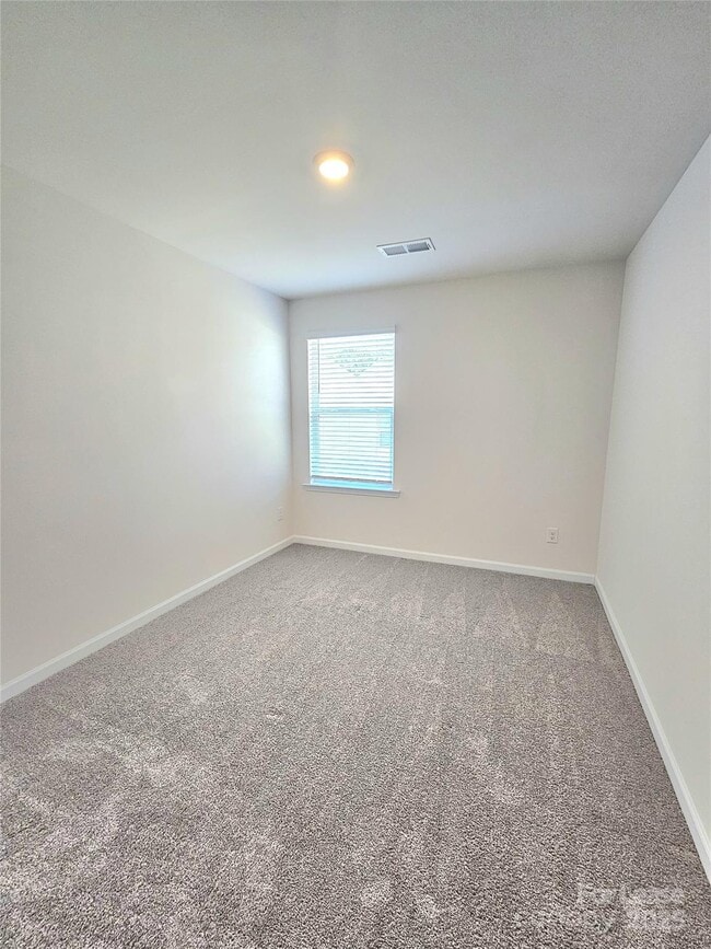 Building Photo - 8114 Murray Br Dr