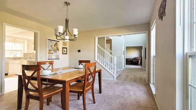 Building Photo - 34835 Cambridge Dr