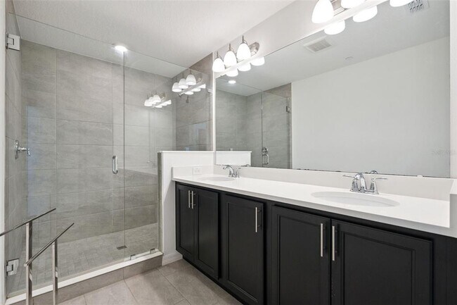 Building Photo - 13132 Bovet Ave