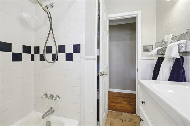 Building Photo - 1507 Briarwood Blvd