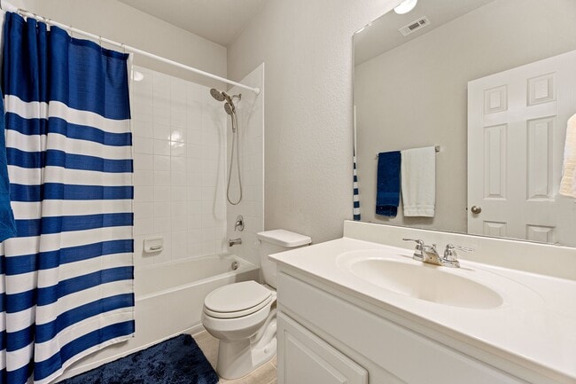 Building Photo - 9415 Summer River Dr