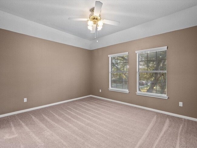 Building Photo - 2210 Crimson Cove Ct