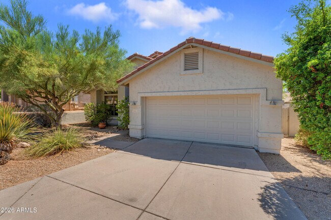 Building Photo - 13867 E Paradise Ln