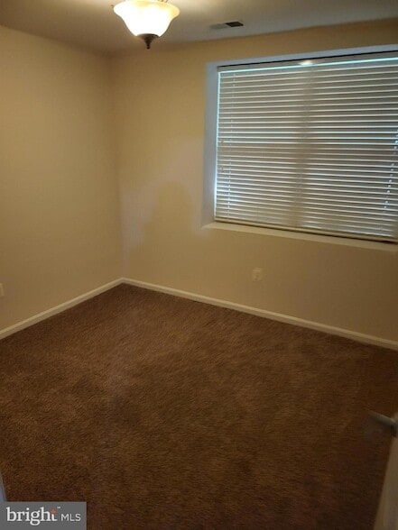 Building Photo - 13945 Hollow Wind Way