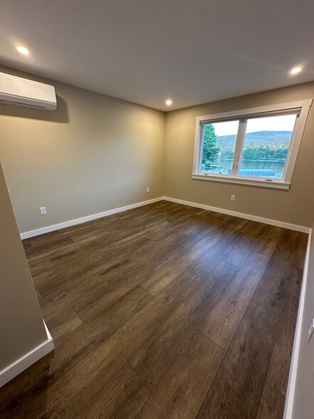 bedroom #1 - 4628 Vt Rte 100