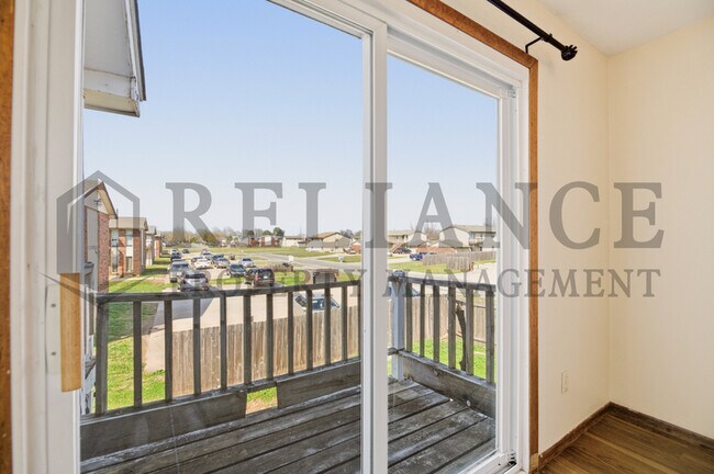 Building Photo - 7302 W Douglas Ave