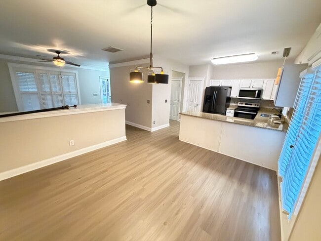 Building Photo - Charming 3-Bedroom Home – Walking Distance to Birkdale Village!