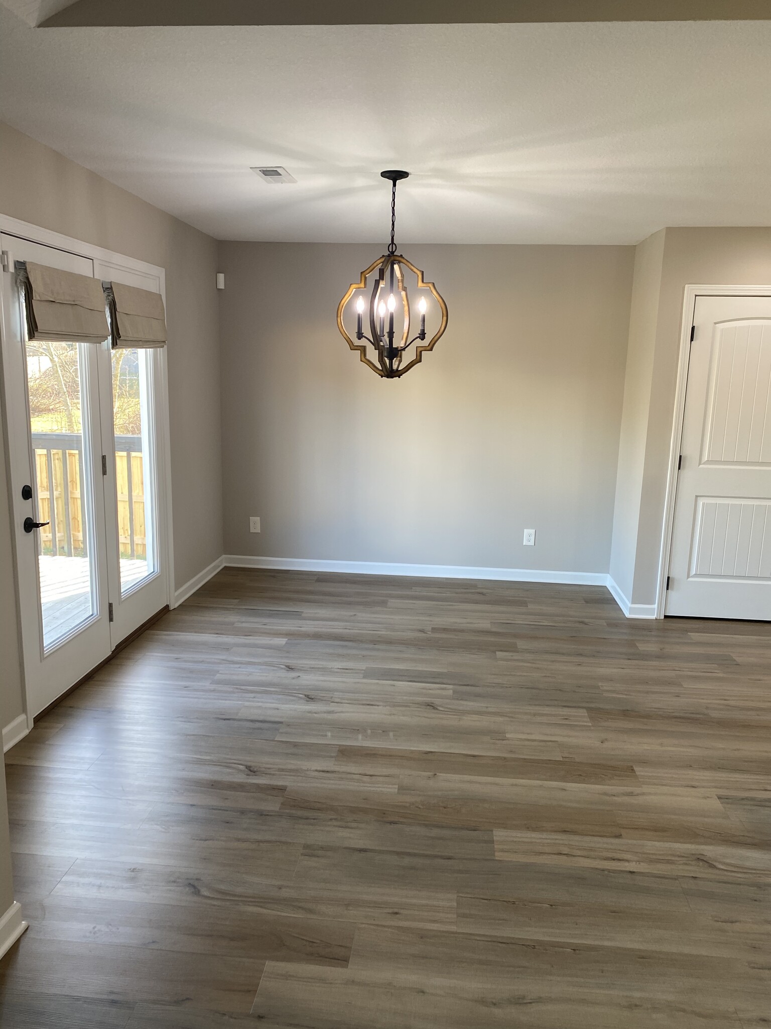 Dining Area - 3026 Farmhouse Dr