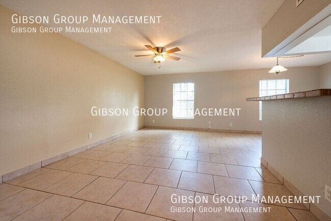 Building Photo - 1240 NW 6th Ave