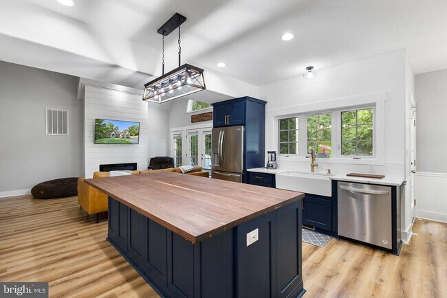 Building Photo - 17 Old Banks Dr