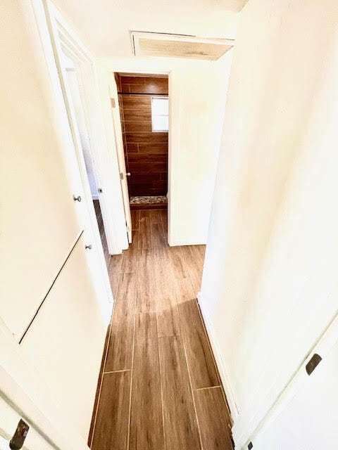 Building Photo - New renovated and move in ready. Roosevelt...