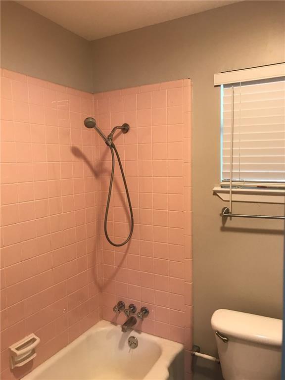 Building Photo - 8202 Renton Dr