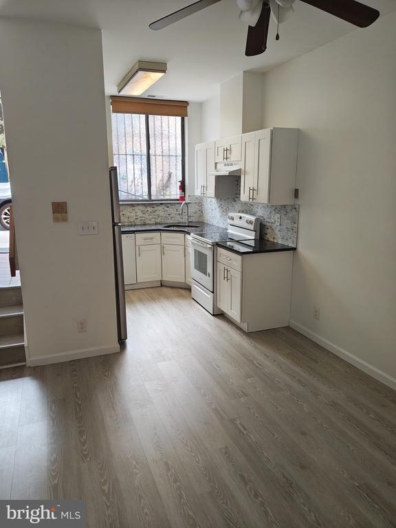 Building Photo - 1710 Lombard St