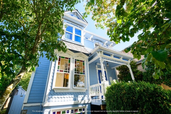 Primary Photo - 750 N 75th St