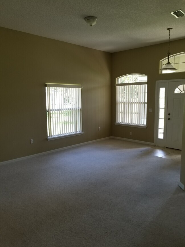 Building Photo - 3/2 Hickory Ridge Dr.~Spring Lake Pines~Take a LOOK!