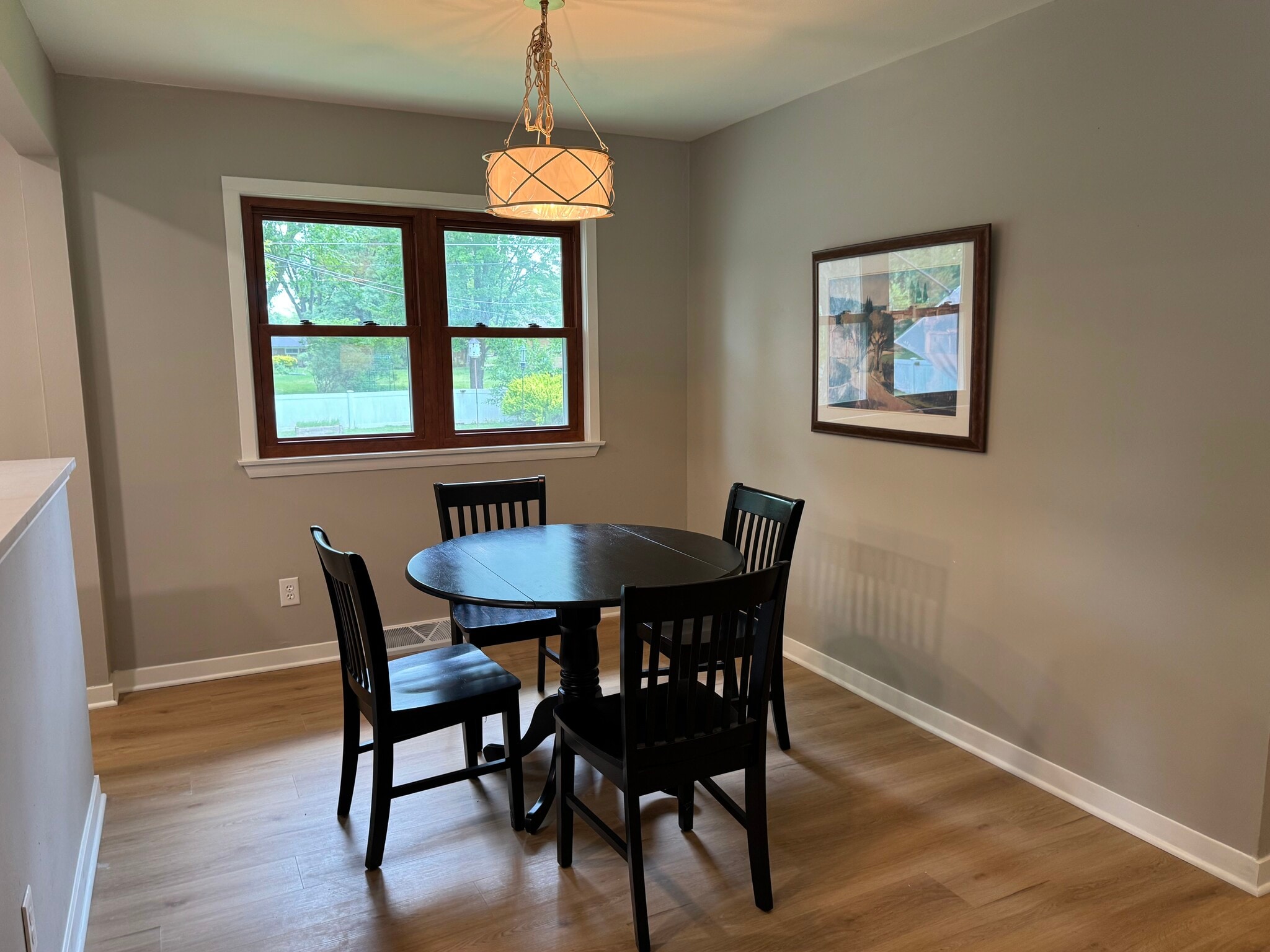 Dining Space - 5322 S Menard Dr
