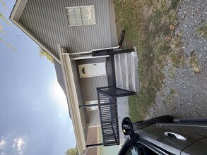 Building Photo - 1127 Texas Ave