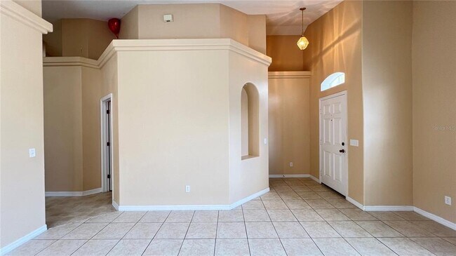 Building Photo - 16709 Fresh Meadow Dr