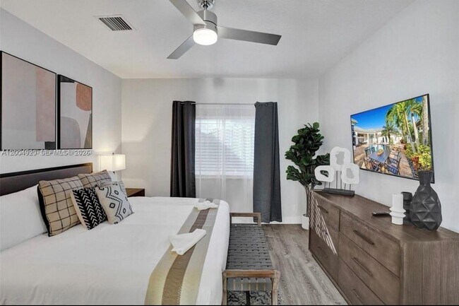 Building Photo - 11400 NW 7th St