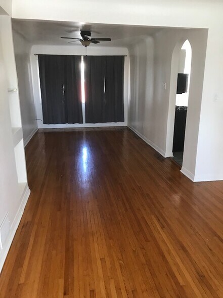 Dinning room - 1435 Ximeno Ave