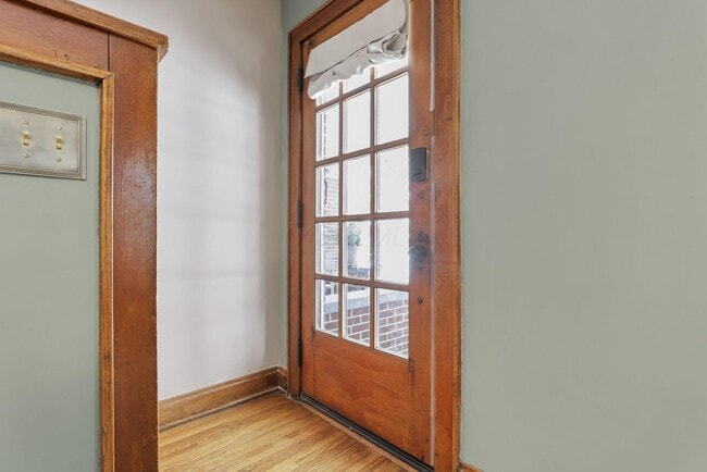 Building Photo - 47 W Weber Rd