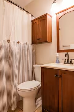 Building Photo - 3518 E Richmond Rd