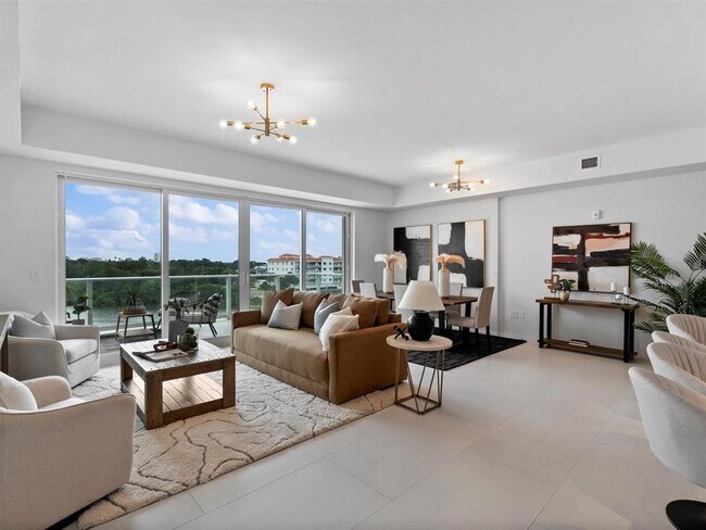 Building Photo - 1020 Sunset Point Rd