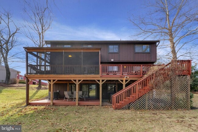 Building Photo - 1016 Trinity Gate St