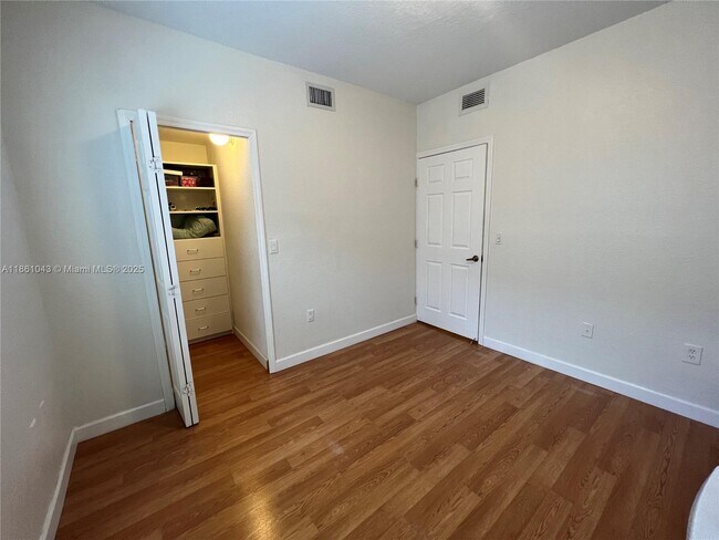 Building Photo - 7231 NW 174th Terrace