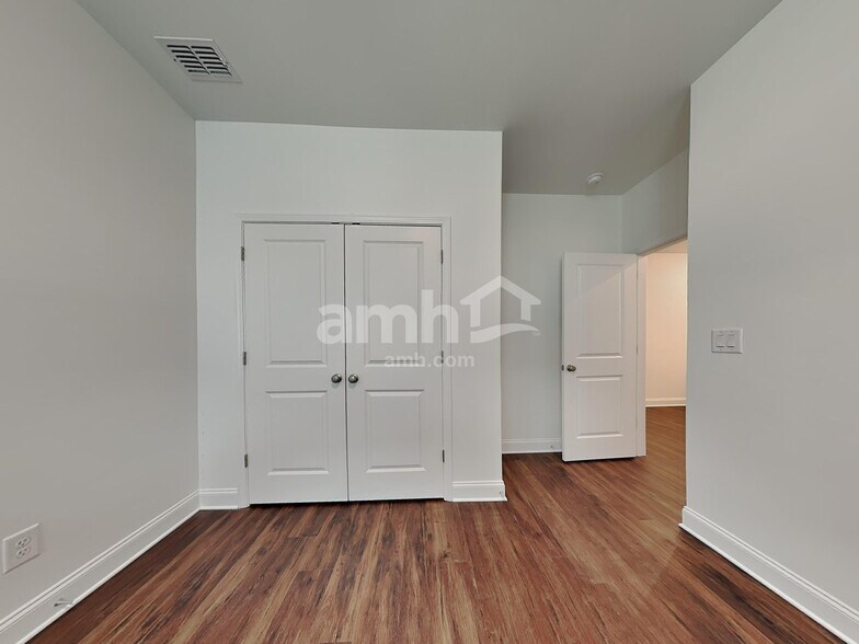 Building Photo - 846 Whatley Mill Cir SE