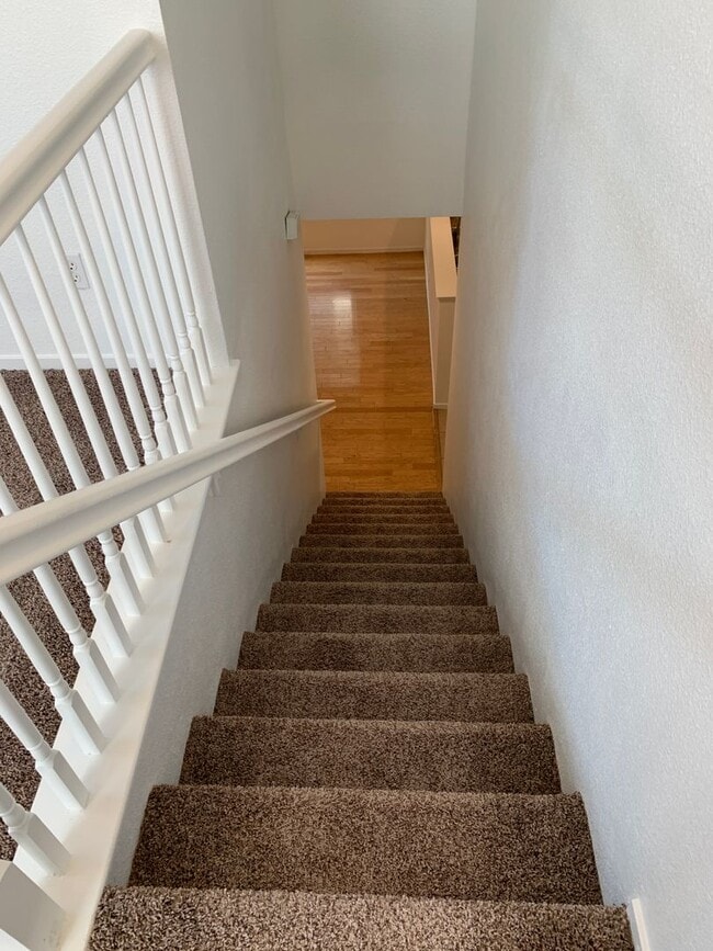 Building Photo - Beautiful 4 Bedroom 3 bath home in Merced!