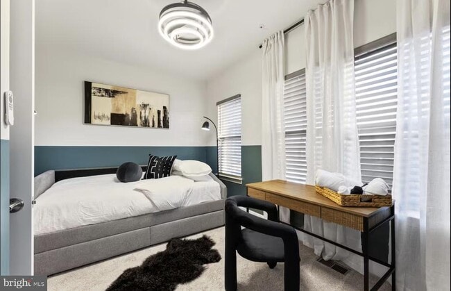 Building Photo - 101 Capital Ct