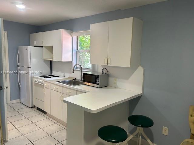 Building Photo - 2250 SW 11th St