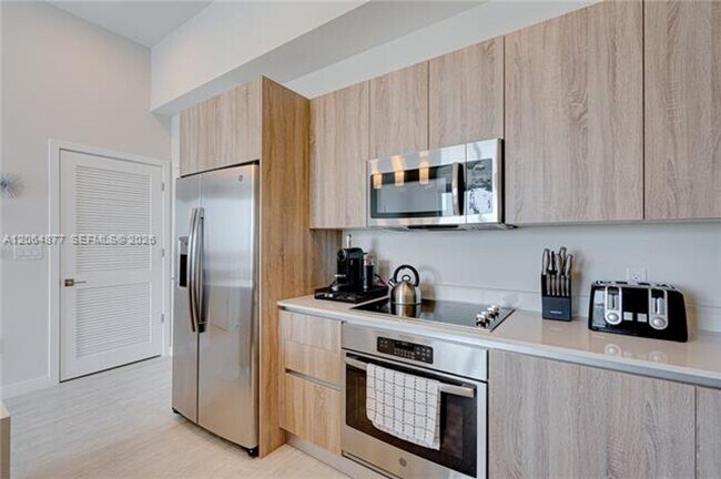 Building Photo - 3900 Biscayne Blvd