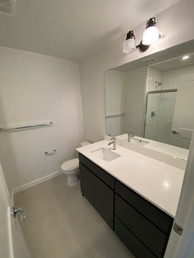 Building Photo - 3Bd/3Ba Monroe Townhouse