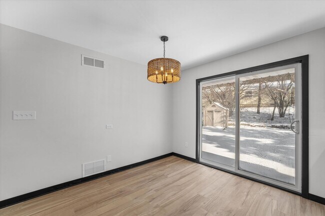 Building Photo - 666-668 Hearne Ct.