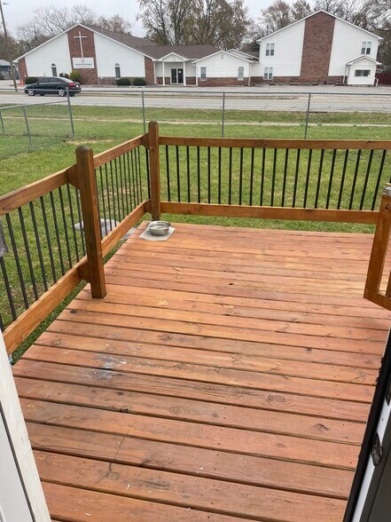 Building Photo - 630 Eugene Ct