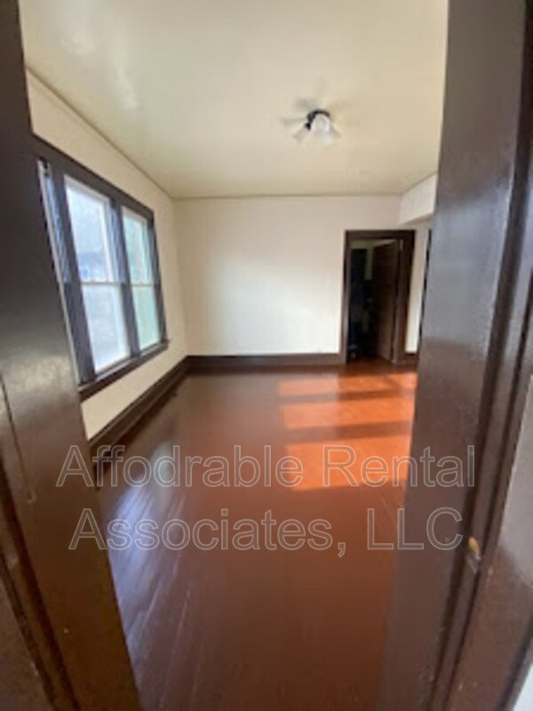 Building Photo - 2269 S 16th St