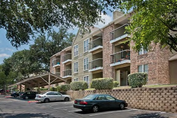 Building Photo - Montecito