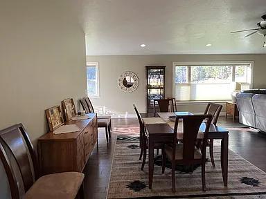 Building Photo - 4782 Hot Spgs Rd