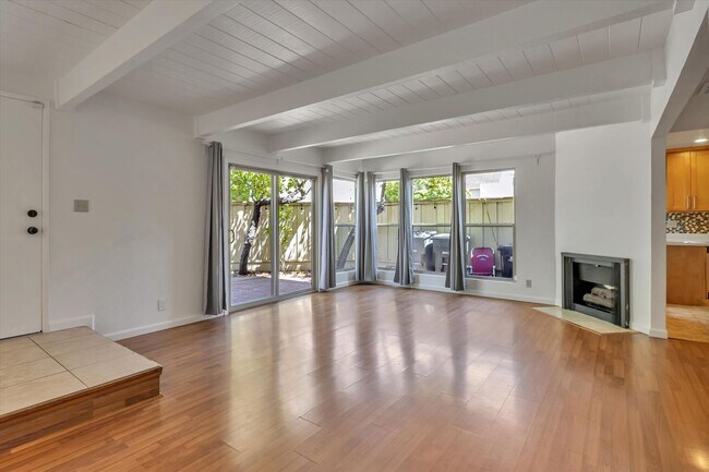 Building Photo - Sunnyvale Gem with Sleek Finishes & Though...