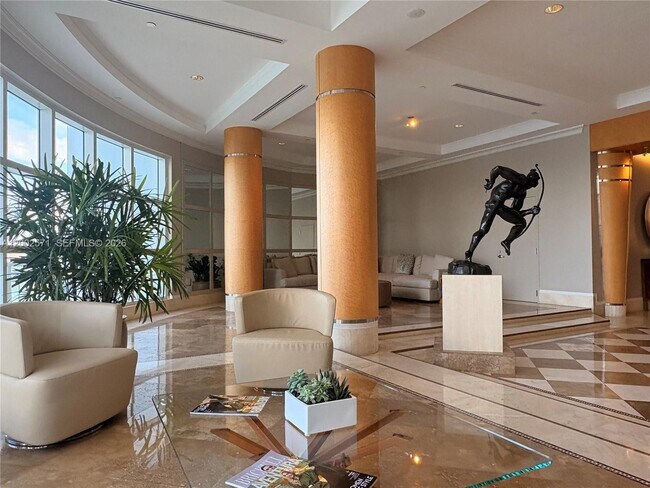 Building Photo - 848 Brickell Key Dr