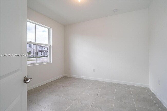 Building Photo - 12313 NW 23rd Ct