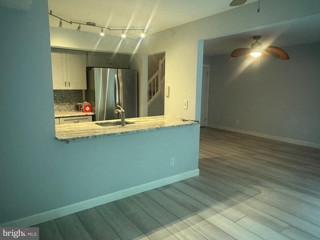 Building Photo - 36 5 Crown Royal Cir