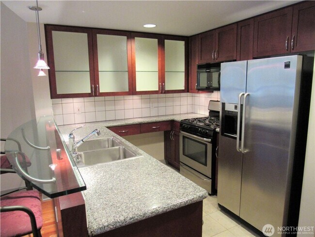 Building Photo - 1Bd/1Ba Seattle Condo