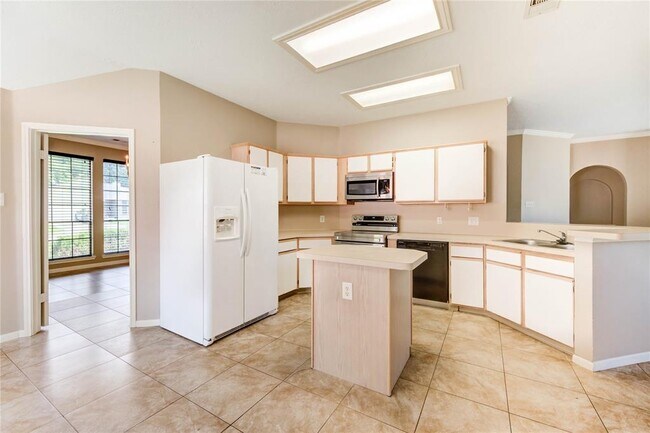 Building Photo - 4814 Cotter Ln