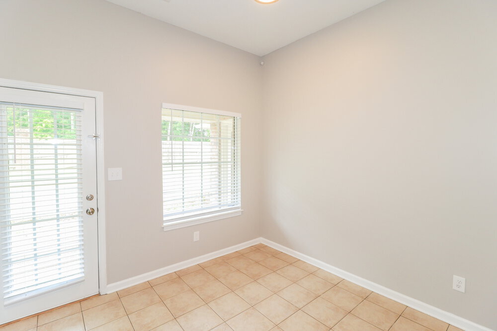 Building Photo - 9728 Tucker Creek Cove