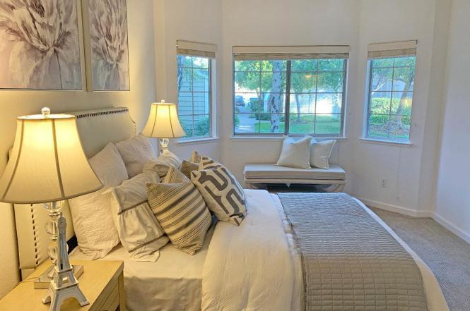 Master Bedroom - 929 Lake Tahoe Ct