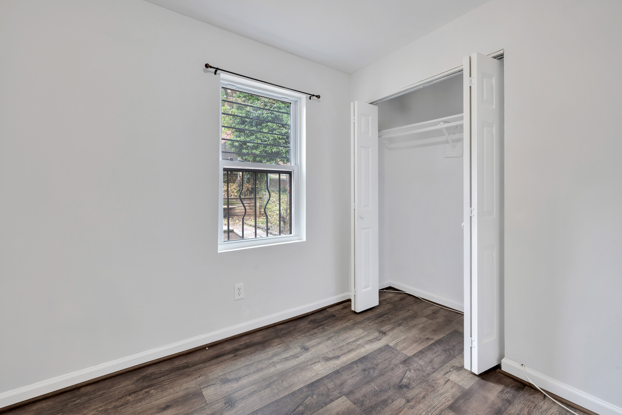 Building Photo - 1247 Meigs Pl NE